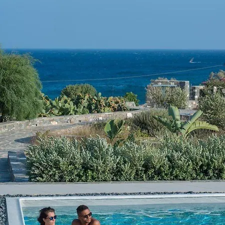 Villa Paros Sleeps 7 Pool Air Con Wifi *