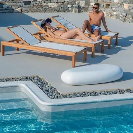 Paros Sleeps 7 Pool Air Con Wifi * Parikia (Paros)